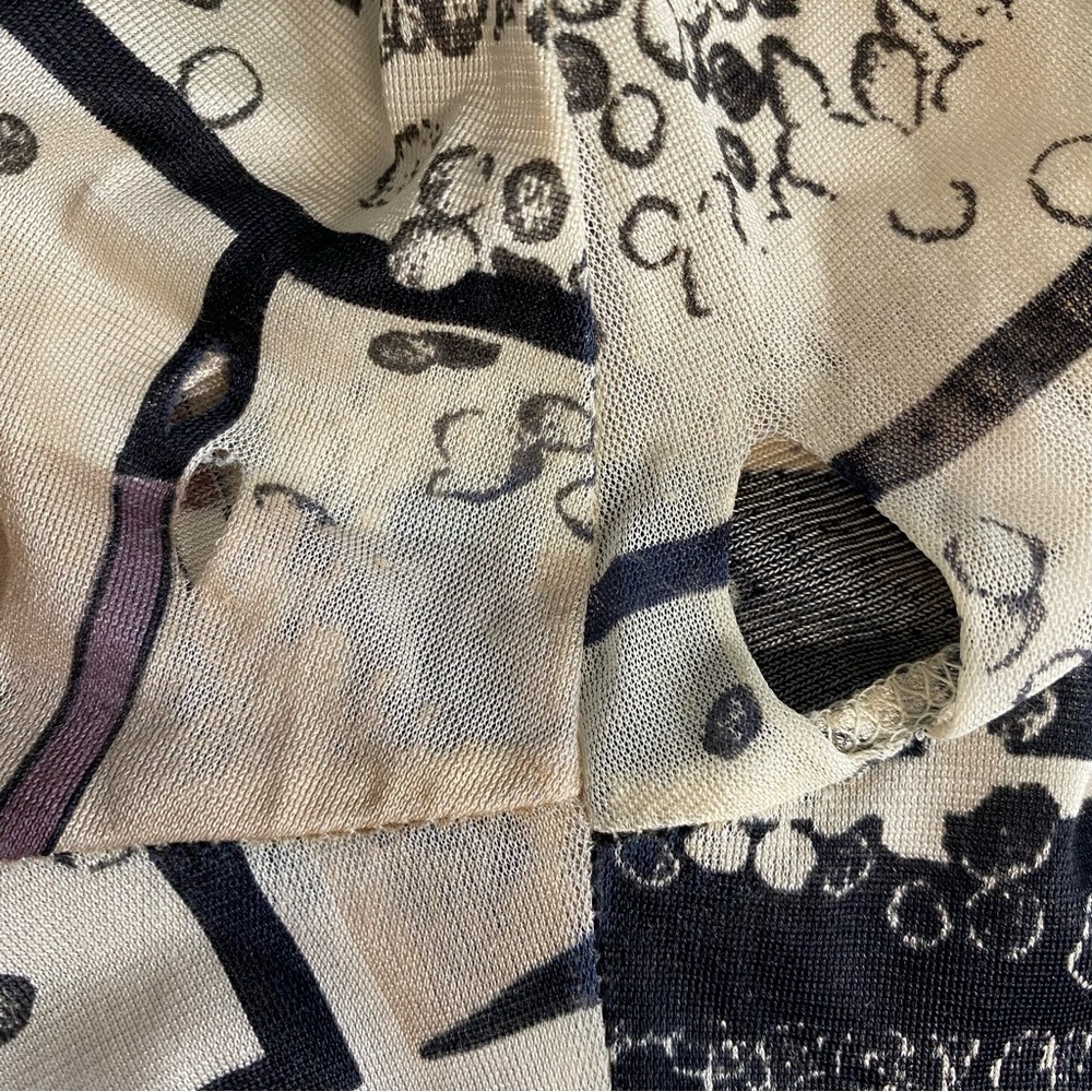 Geometric Patterned Button-Up Shirt - image 12